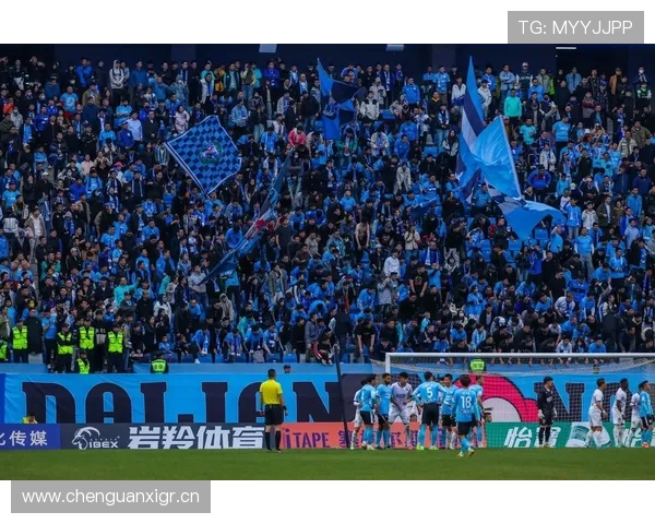 结合足球直播与游戏元素的新型娱乐方式,吸引大量年轻用户加入